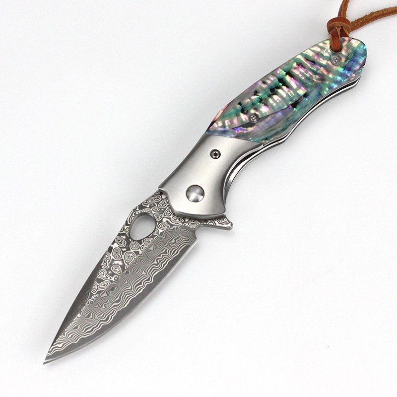Sandalwood Handle Damascus Folding Knife Sandalwood Handle Damascus Folding Knife