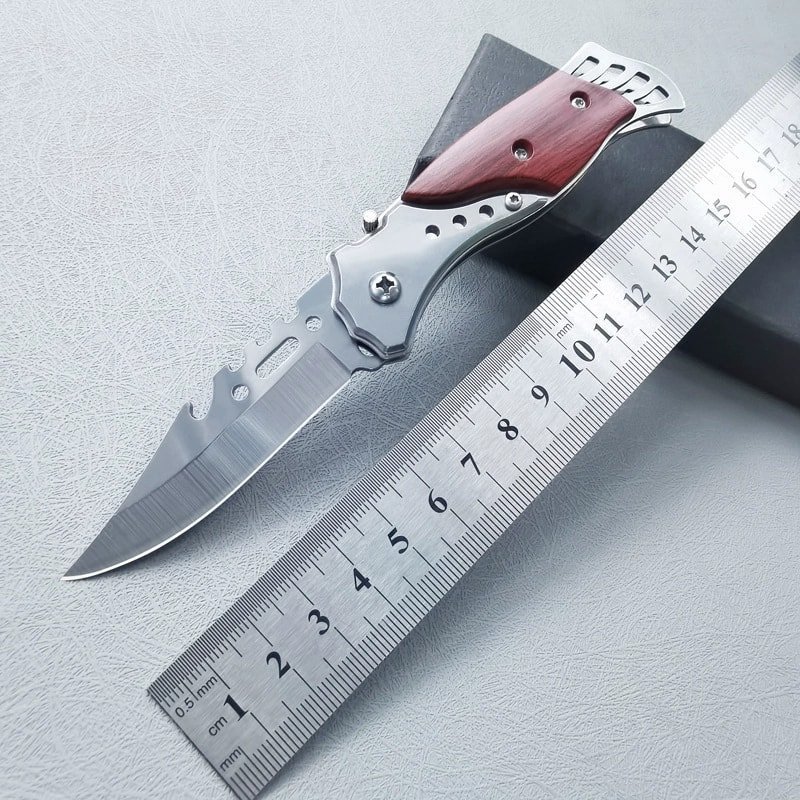 Brown Handle Outdoor EDC Folding Knife Brown Handle Outdoor EDC Folding Knife