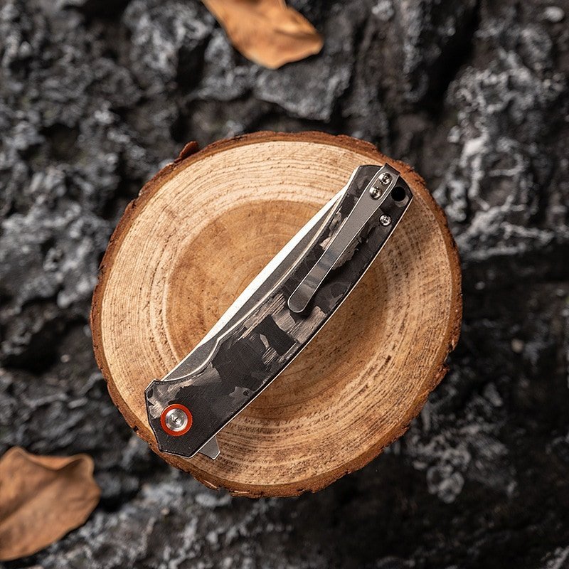 Carbon Fibre Outdoor Folding Knife Carbon Fibre Outdoor Folding Knife